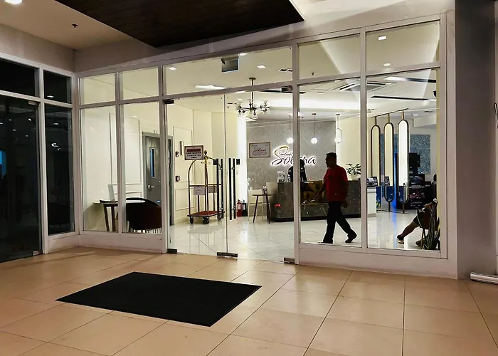 Casa Staycation & 4* Manila