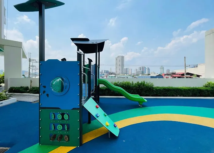 Casa Staycation & Aparthotel 4*